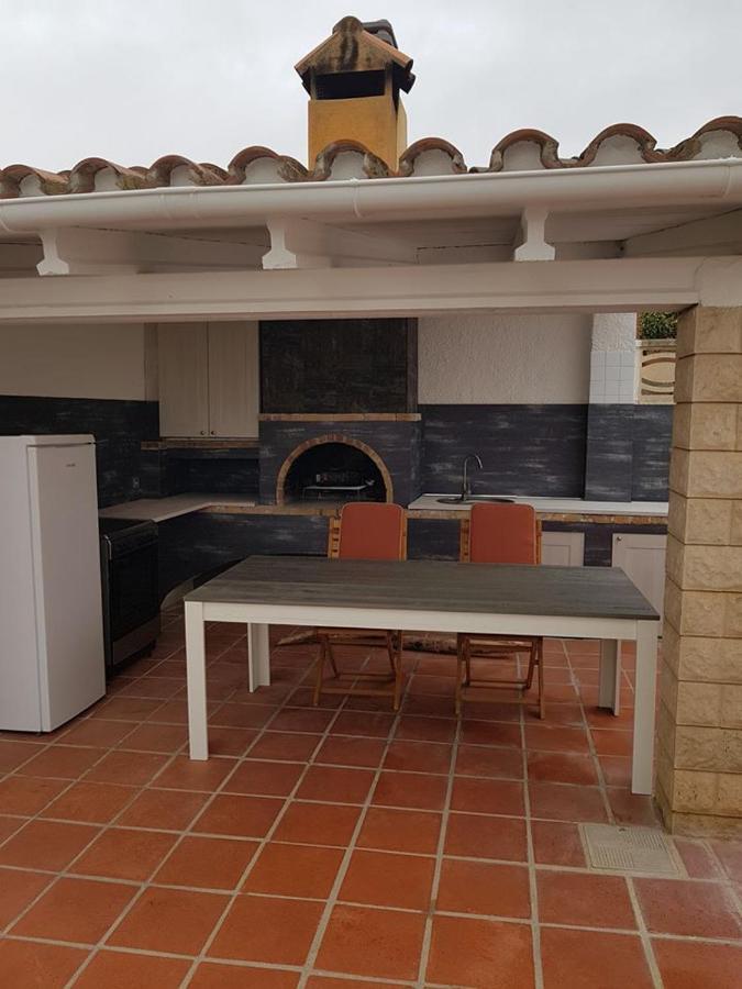 Da Vinci Room Villa Blanca Кембрилс Екстериор снимка