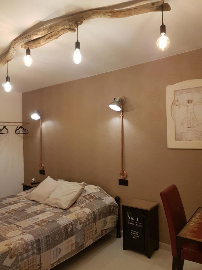 Da Vinci Room Villa Blanca Кембрилс Екстериор снимка